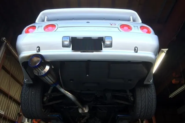 R1 TITAN Skyline R32 exhaust