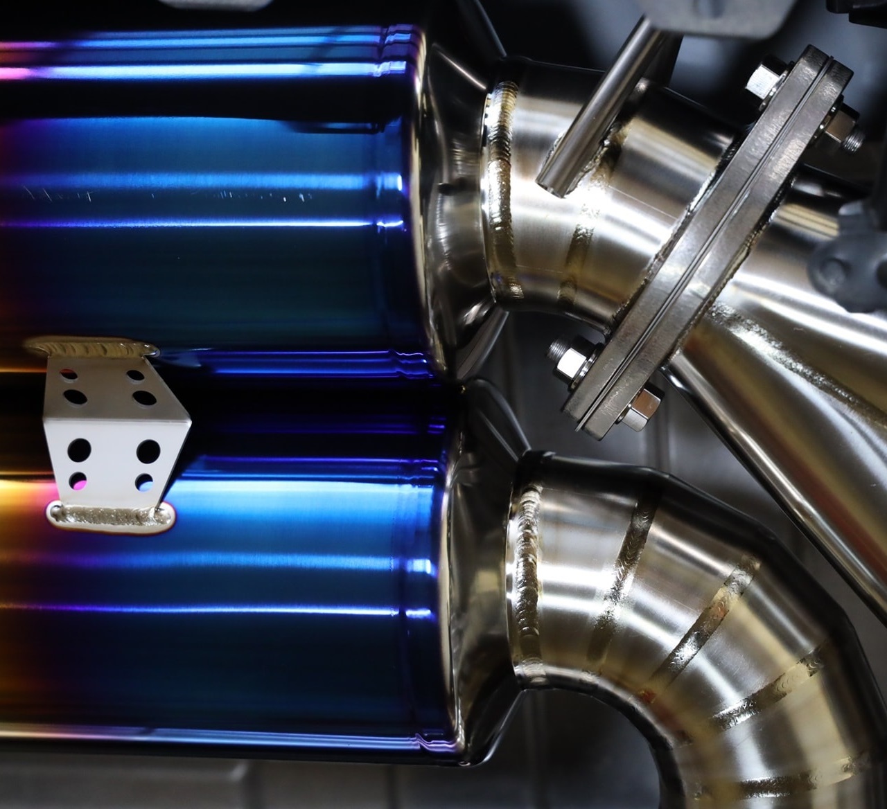 Reason 1 R1 TITAN exhaust