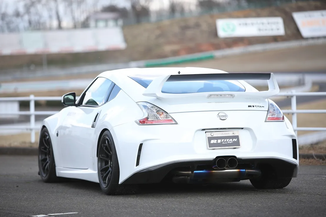 R1 TITAN 370Z