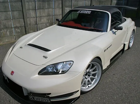 R1 TITAN S2000